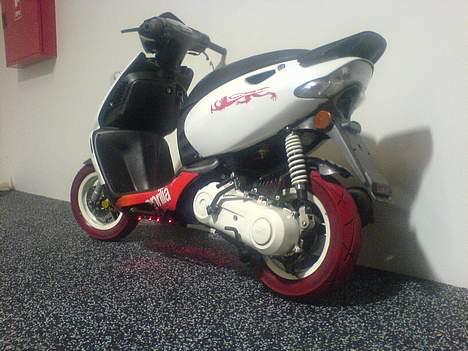 Aprilia Aprilia Sonic GP SOLGT billede 1