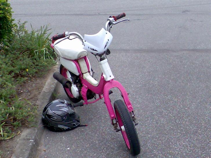 Suzuki FZ 50 *SOLGT* billede 1