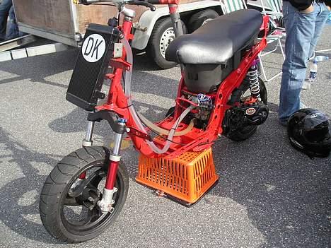 Piaggio NRG Mc2 LC - SOLGT - - Til fri skue ved Aalborg Træffet efteråret 2006 billede 1