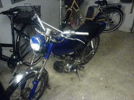 Suzuki Samurai SOLGT billede 2