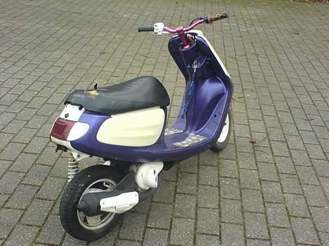 Yamaha jog space SOLGT billede 5