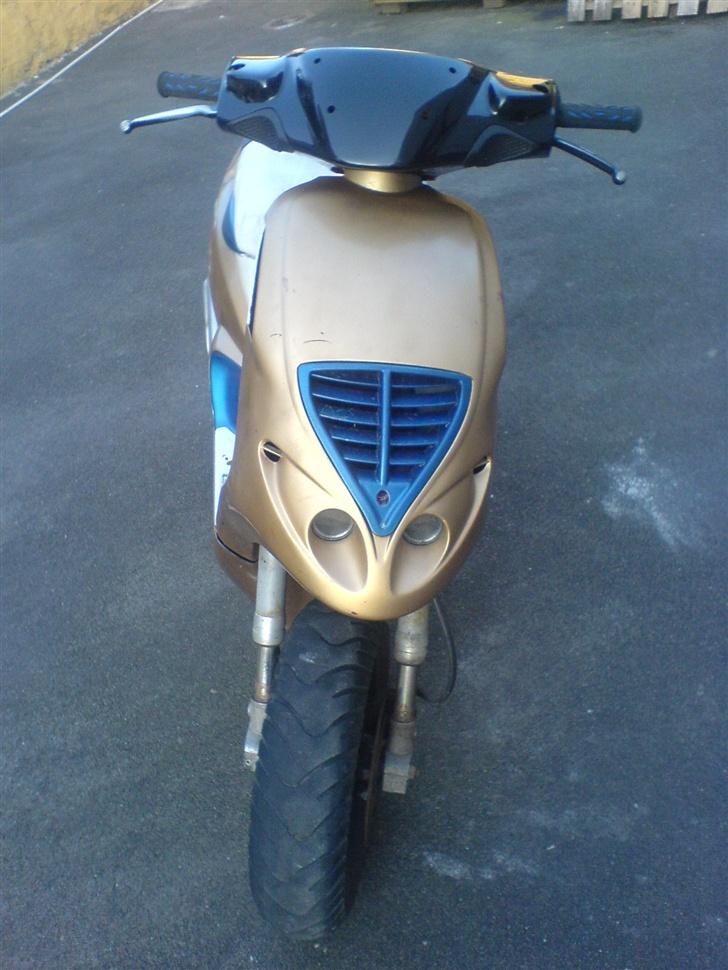 Piaggio NRG Black and Blue solgt billede 3
