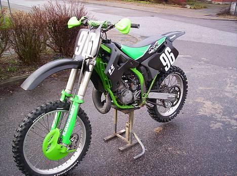 Kawasaki Kx 125 (Beatrice) SOLGT  - nye tal , som man ser :) billede 2