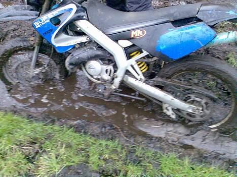 Derbi Senda Supermotard.byttet - sad sku fast der..kunne ikke kom frem(N)... billede 7