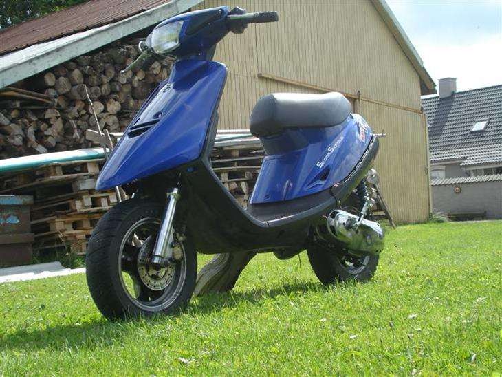 {{currentPhoto.altText}} billede {{currentPhoto.number}}