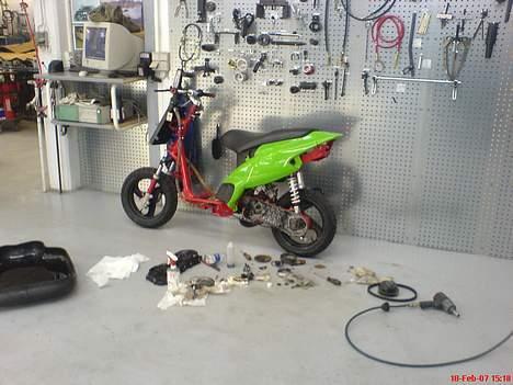 Piaggio NRG Mc2 LC - SOLGT - - Gennemgang af motor, alt ses efter! billede 8