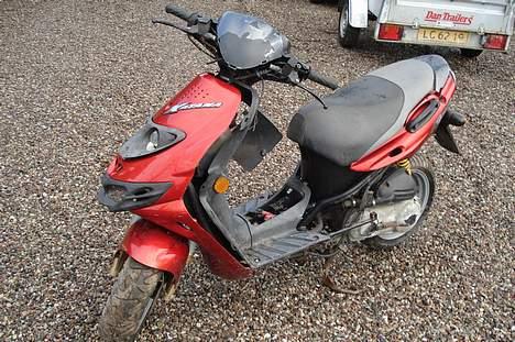 Suzuki katana lc-DD SOLGT billede 2