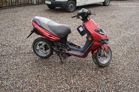 Suzuki katana lc-DD SOLGT billede 4