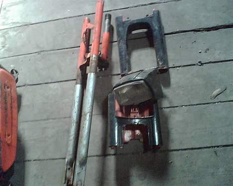 Peugeot 103 SOLGT billede 3