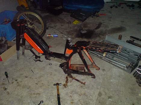 Peugeot 103 SOLGT billede 9