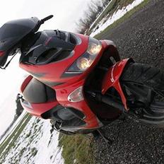 Aprilia SR50 Ditech SOLGT - :'(
