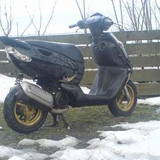 Aprilia sonic GP (SMADRET)solgt