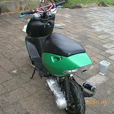 Aprilia SONIC byttet til street