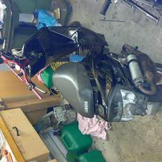 Yamaha jog - 85 %færdigt -
