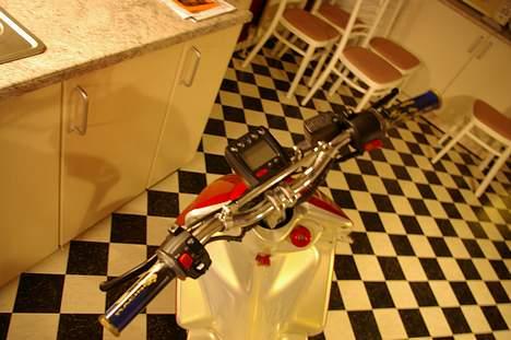 Yamaha jog r Solgt billede 9