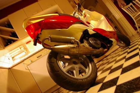 Yamaha jog r Solgt billede 17