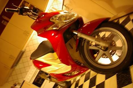 Yamaha jog r Solgt billede 18