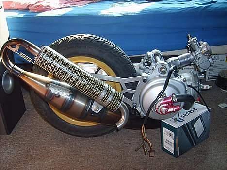 Aprilia Sonic LC Team Cross billede 1