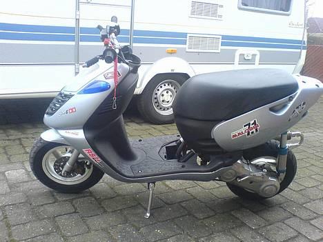 Aprilia sonic LC solgt billede 4