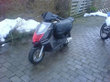 Aprilia sonic  Solgt til kæresten billede 1