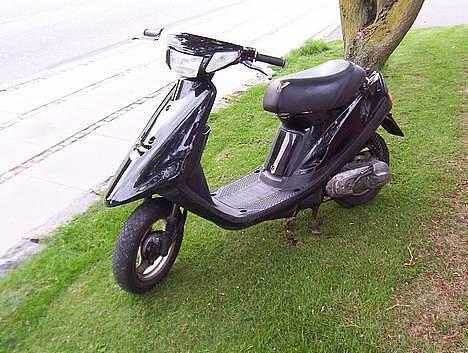 Yamaha Jog FS   SOLGT! billede 1