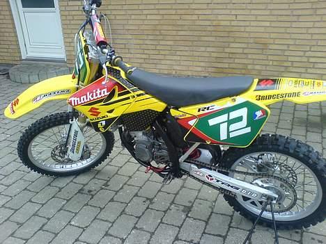 Suzuki RM125cc solgt billede 6