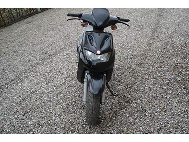 {{currentPhoto.altText}} billede {{currentPhoto.number}}