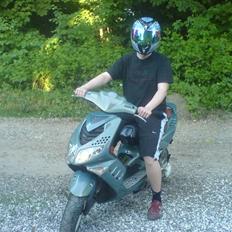 Peugeot speedfight 2 *solgt*