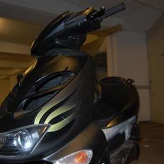 Aprilia Ditech** **SOLGT**