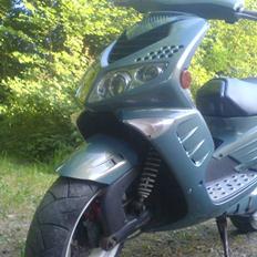 Peugeot speedfight 2 *solgt*