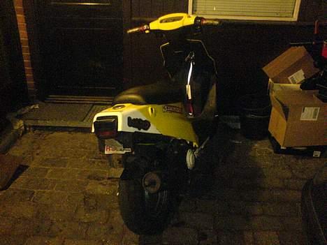 PGO Hot 50 Goldlightning billede 8