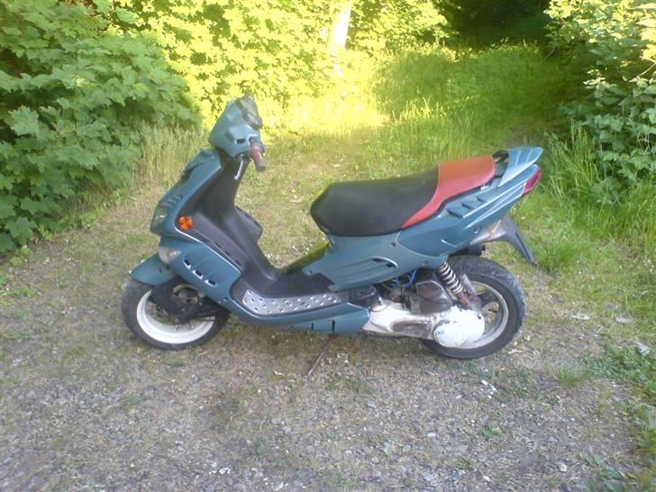 Peugeot speedfight 2 *solgt* - nye skjolde billede 4