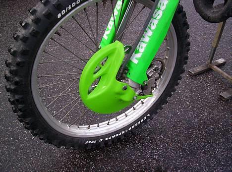 Kawasaki Kx 125 (Beatrice) SOLGT  - nye bremseskive , klodser og beskytter :) billede 6