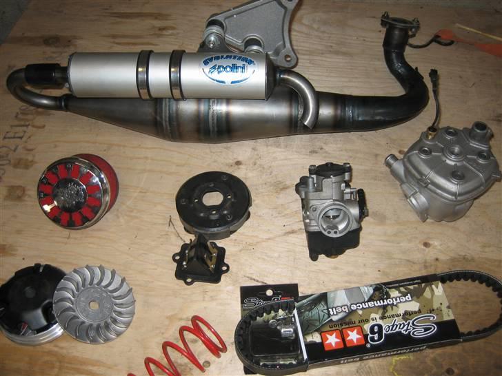 Yamaha Aerox(roxie)    - det er det andet kit til roxie..  billede 8
