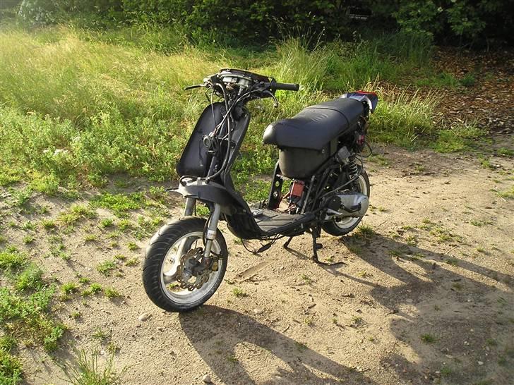 Piaggio Nrg mc3 *BYTTET* - Som den står nu efter tyveri! billede 3