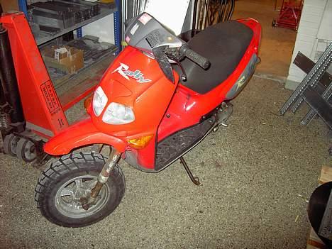 Aprilia rally ac solgt billede 10