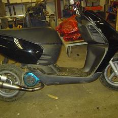 Aprilia sonic. SOLGT