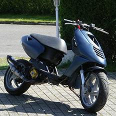 Aprilia sonic/sr ÐÐ solgt