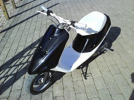 Yamaha jog SOLGT - efter alt det nye kom på billede 1