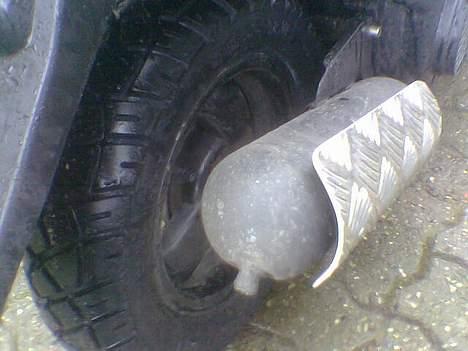 Honda Sfx - min gamle Udstødning. (har den liggene) billede 3