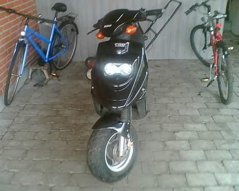 PGO hot 50  Solgt billede 2