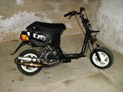 Piaggio Zip  (solgt) billede 1
