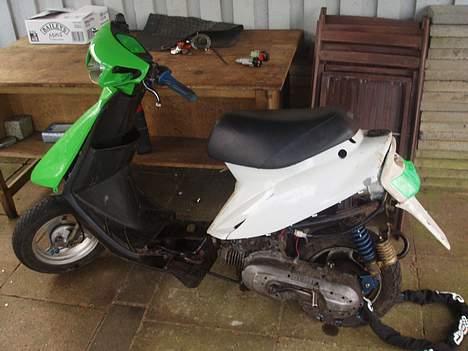 Yamaha jog solgt billede 1