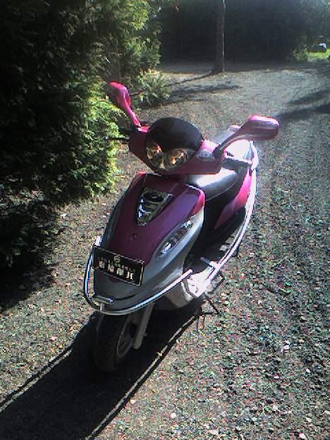 Giantco Det lyserøde lyn - Her er min Xing-fu, dejlig knallert. (inden den blev lavt om) billede 1