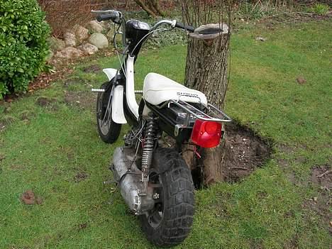 Suzuki fz  (solgt) billede 2