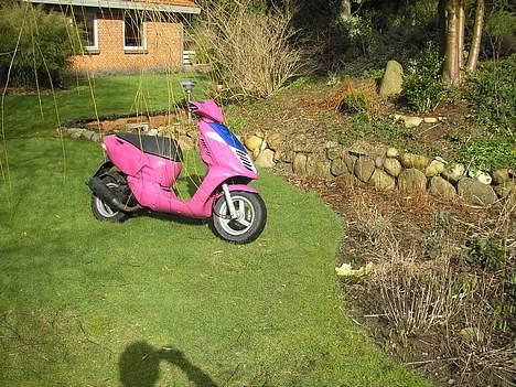 Aprilia sonic 03 - SOLGT. - se hvor hun stråler billede 14