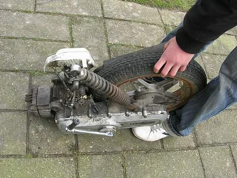 Suzuki fz  (solgt) - den gamle motor som er til salg billede 5