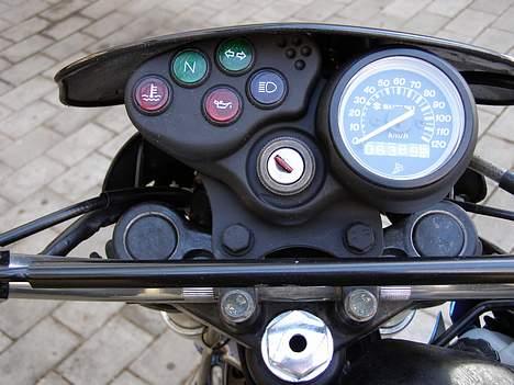 Suzuki RMX (Puma) billede 5