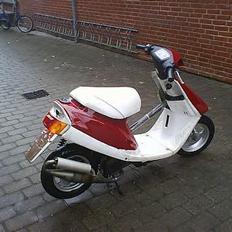 Yamaha jog Fs nakket penge loves