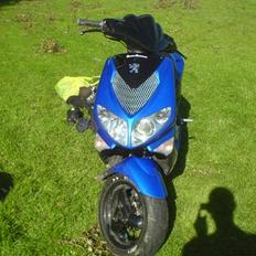 Peugeot speedfight 2 solgt
